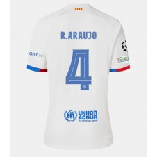 Barcelona Ronald Araujo #4 Bortedrakt 2023-24 Kortermet